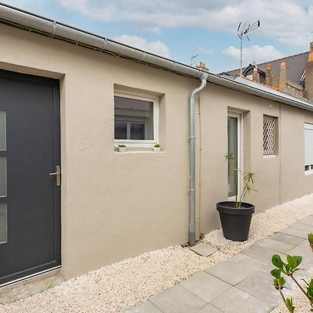 Appartement LE PETIT PARAMÉ - beau studio rénové proche plage à Saint-Malo Extérieur photo